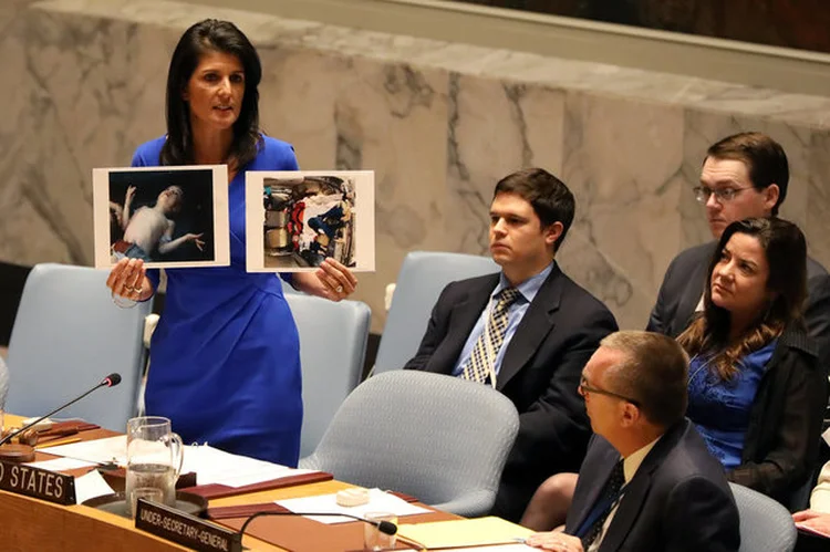 NIKKI HALEY MOSTRA FOTOS DE CRIANÇAS MORTAS: &#8220;os EUA estão prontos para agir por conta própria&#8221; / Shannon Stapleton/ Reuters