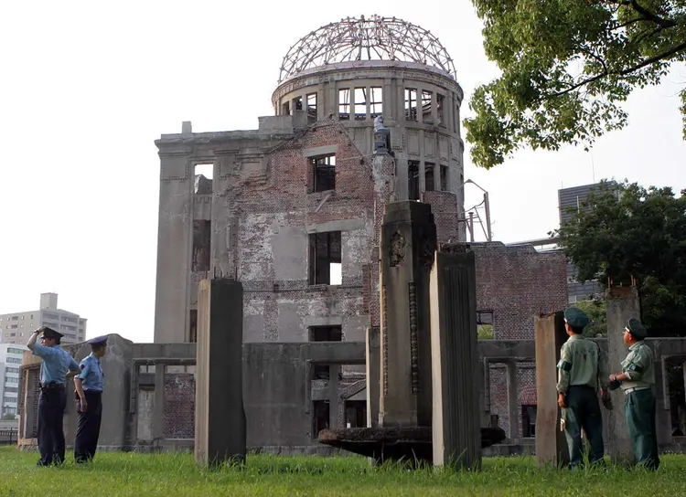 HIROSHIMA: Obama se comprometeu a controlar as armas nucleares ainda no início de seu governo / Toshiyuki Aizawa/File Photo/ Reuters