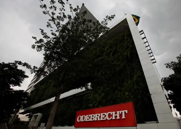 Sede da Odebrecht: dada a sinergia das operações do grupo e o cruzamento de dívidas, eventualmente, todo o conglomerado pode buscar proteção contra credores na Justiça, o que envolveria dívidas de R$ 98,5 bilhões (Paulo Whitaker/Reuters)