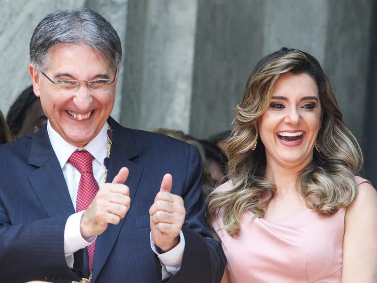 PIMENTEL E CAROLINA: ela foi nomeada secretária de estado em Minas Gerais / Luiz Costa/Jornal Hoje em Dia/VEJA