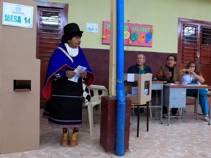 VOTAÇÃO NA COLÔMBIA: população rejeito a proposta de paz com as Farc / Jaime Saldarriaga/ Reuters