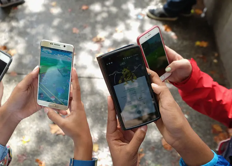 POKEMON GO: jogo que tem feito sucesso ao redor do mundo e impulsionou as ações da Nintendo chegou nesta quarta-feira ao Brasil /  (Michael Loccisano/Getty Images)