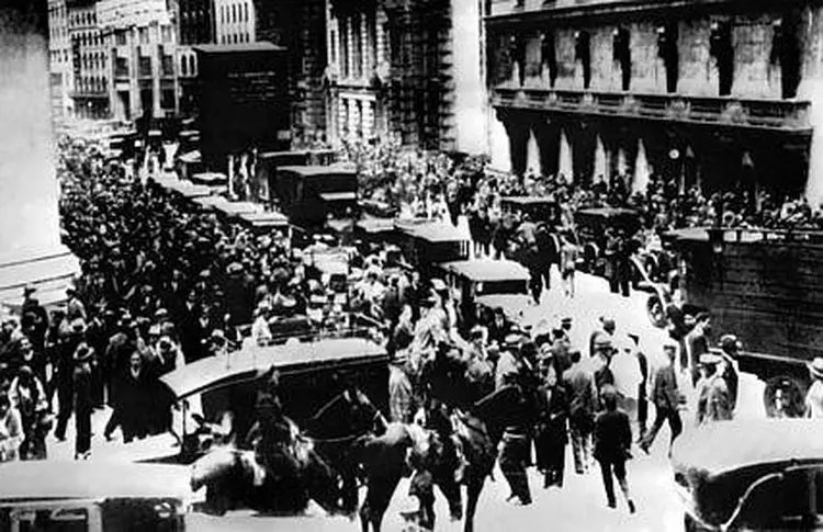 CRISE DA BOLSA DE 1929: a lei Smoot-Hawley Act, de 1930, uma resposta à crise, é incrivelmente parecida às propostas de Trump, e foi uma tragédia total / Wikimedia Commons