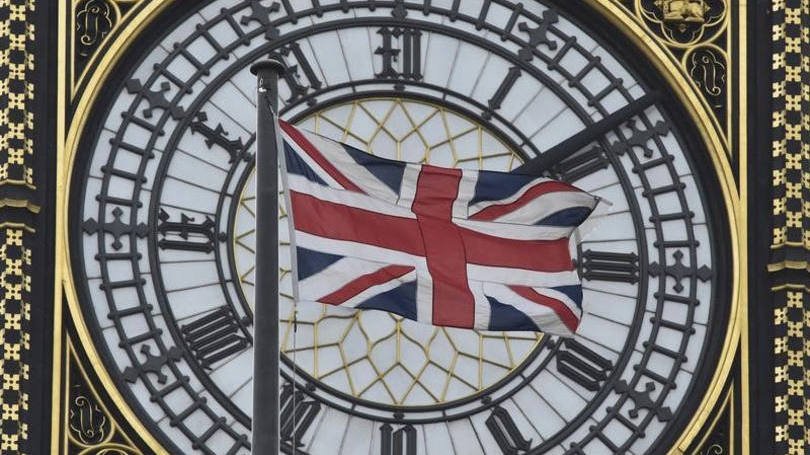 Inglaterra: um ajuste, mas sem recessão