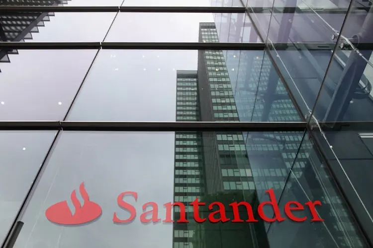 Santander: após despesas com ágio, o lucro societário do banco subiu 66,5% (Dan Kitwood/Getty Images)
