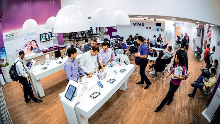 VIVO: empresa deu início às discussões quando anunciou que implementaria as franquias de dados / Alexandre Battibugli/EXAME