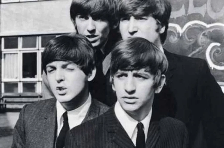 Os Beatles: diversão e revolução