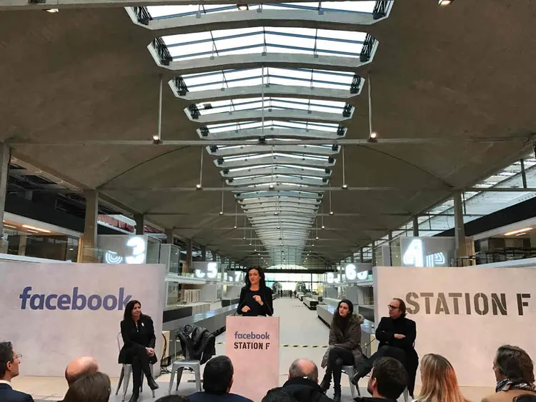 SHERYL SANDBERG, DO FACEBOOK, NA STATION F:  a companhia americana é uma das parceiras do ambicioso plano digital parisiense  / Divulgação