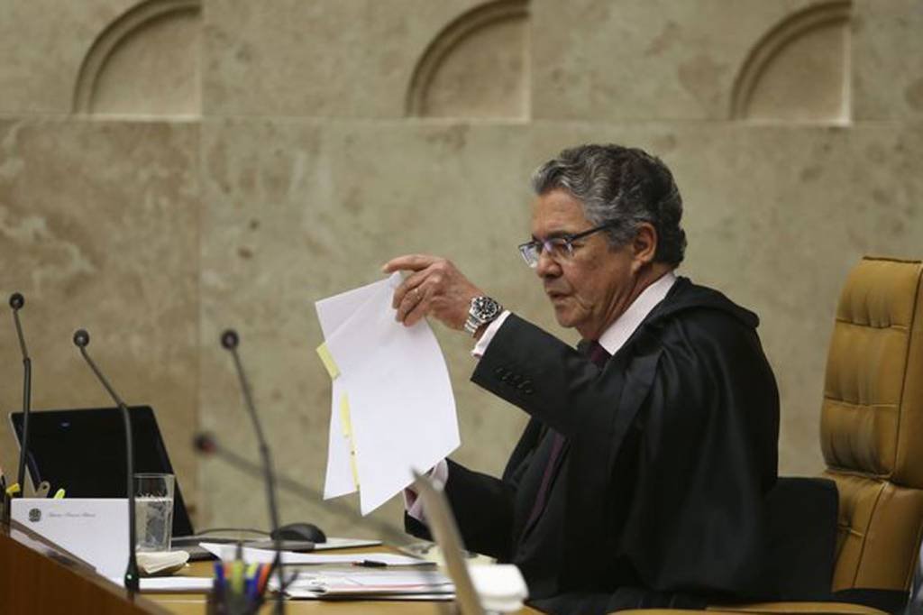 Marco Aurélio pede explicações ao PEN sobre adiar julgamento no STF