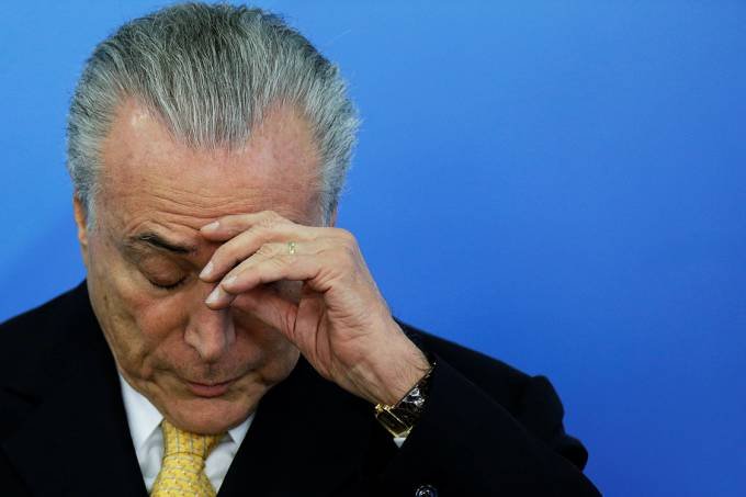 Janot denuncia Temer ao STF por corrupção passiva