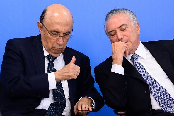 HENRIQUE MEIRELLES E MICHEL TEMER: em que pese as condições em que se deu a transição, é inegável que muitas transformações na economia já foram feitas / Andressa Anholete / Getty Images (Andressa Anholete/Getty Images)