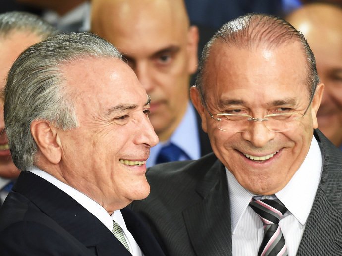 MICHEL TEMER E ELISEU PADILHA: Temer admite que pediu ajuda à Odebrecht e Yunes confirma que intermediou &#8220;pacote&#8221;. Padilha nega tudo / 