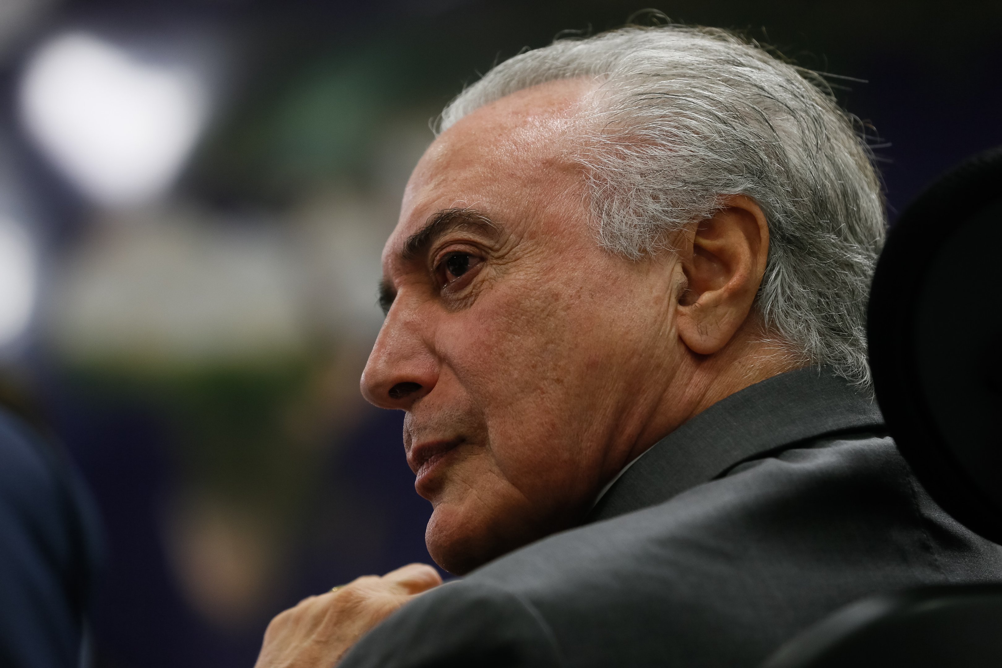 Temer sinaliza renegociação de dívidas dos Estados com BNDES