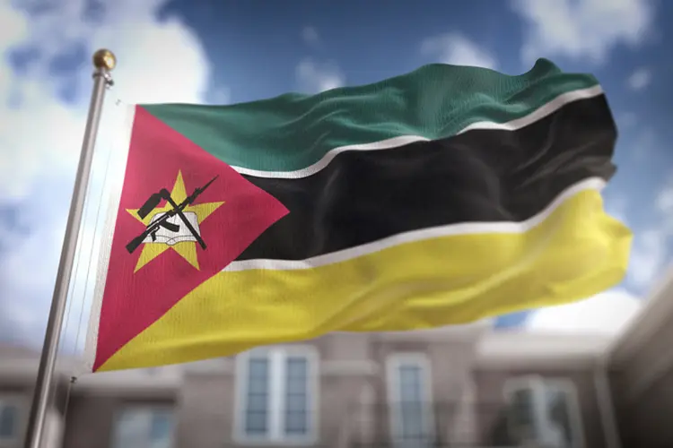 Bandeira de Moçambique (iStock/Thinkstock)