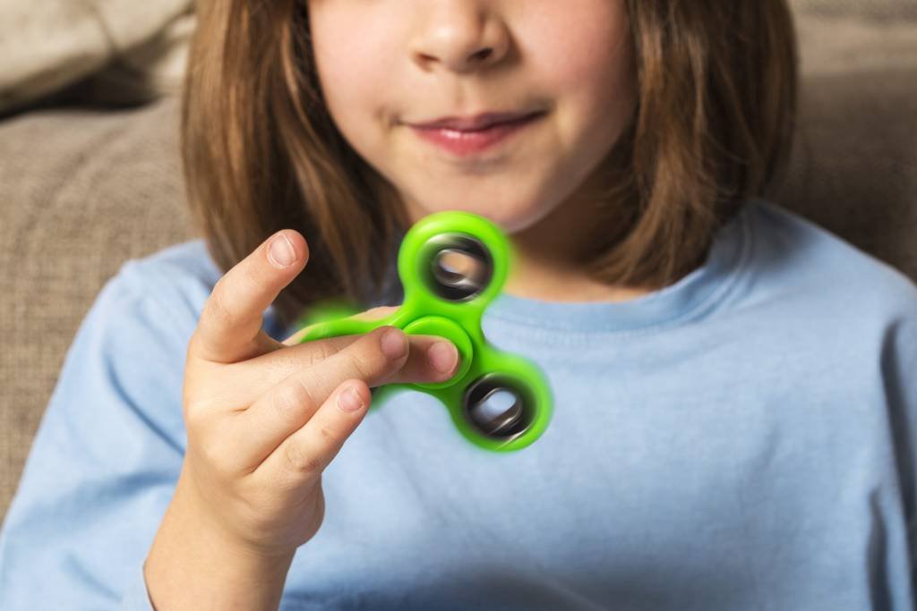 Ministério da Justiça investiga venda de hand spinner no país