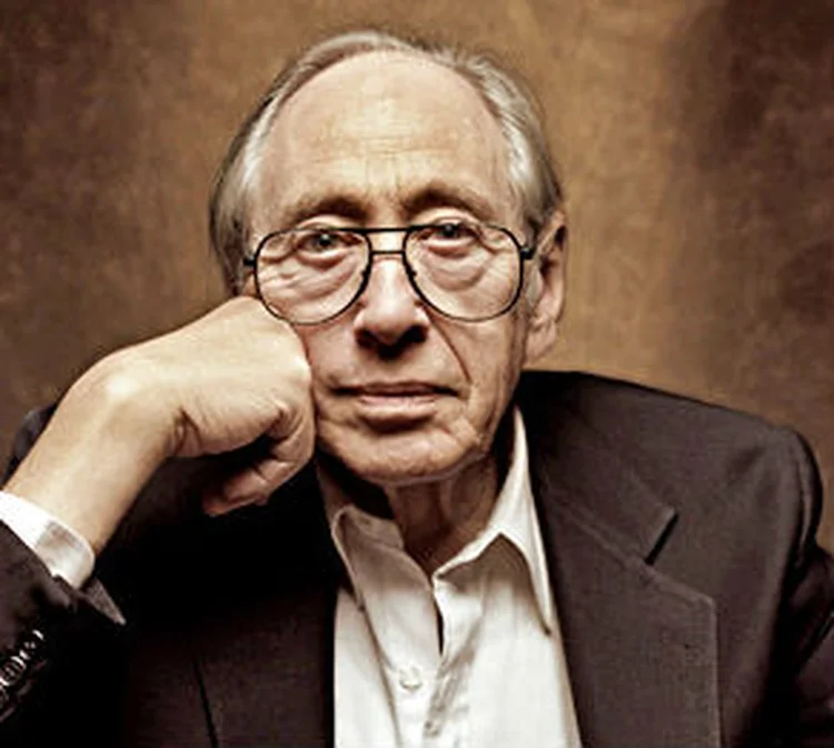 TOFFLER: ele vendeu mais de 15 milhões de livros e cunhou expressões divertidas (e visionárias) como &#8216;prosumidor&#8217; / Wiki Commons