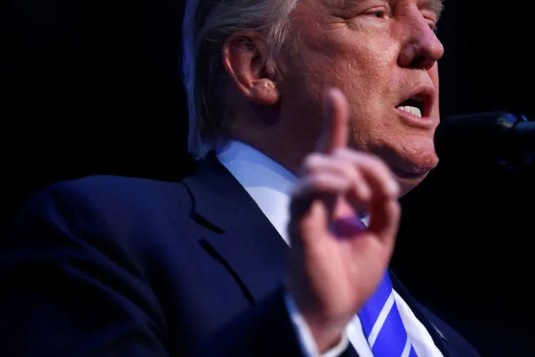 Donald Trump: "Acho que o que ele fez por esse país e pela humanidade é horrível" (Eric Thayer/Reuters)