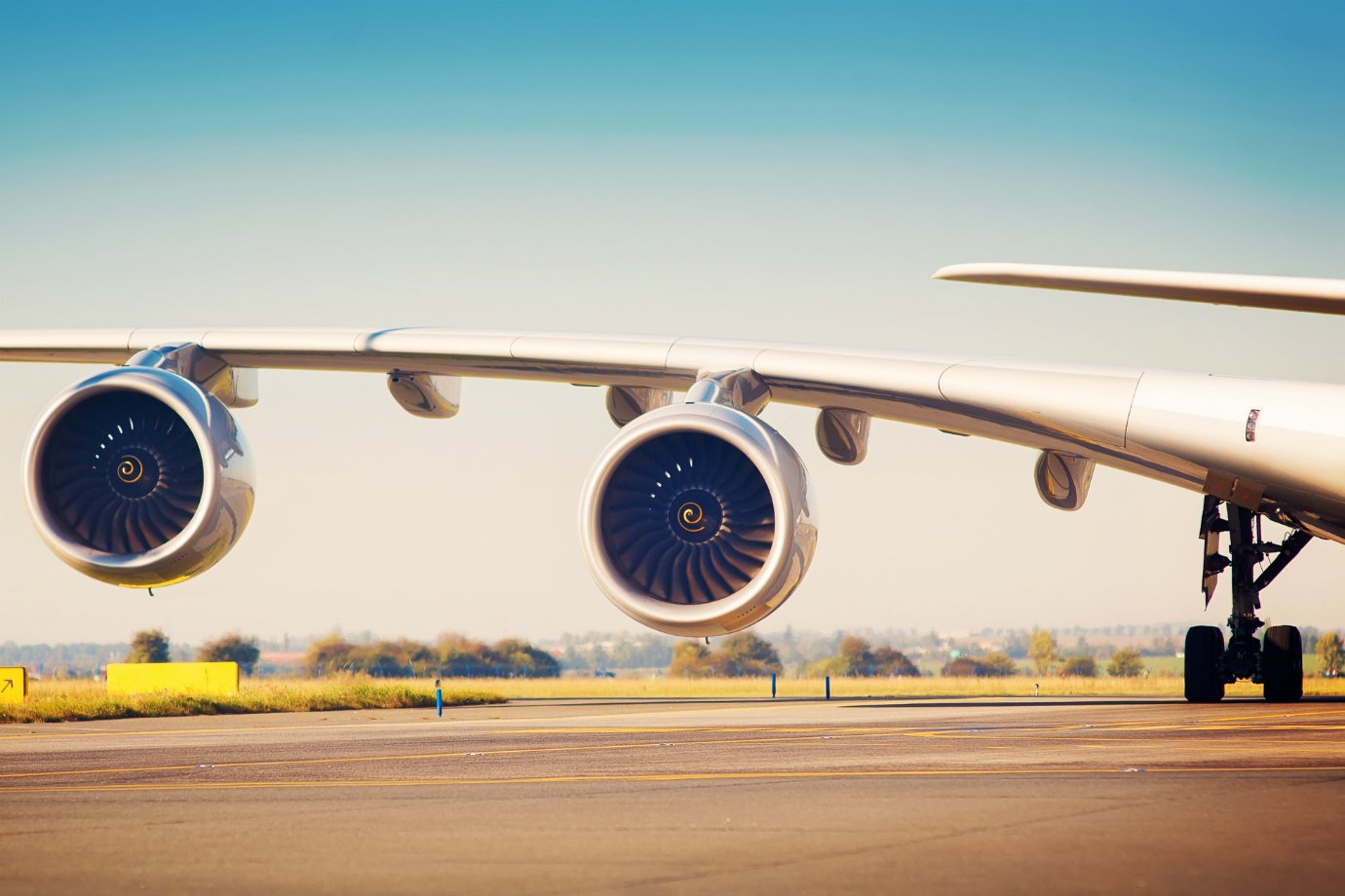 EUA acabam com proibição de laptops em aéreas do Oriente Médio