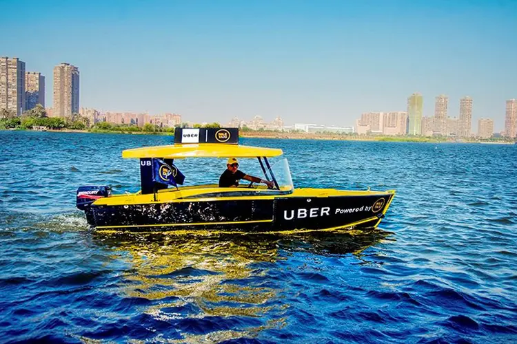 UberBOAT: o trânsito é um dos principais problemas da capital do país (Uber Morocco/Twitter/Reprodução)