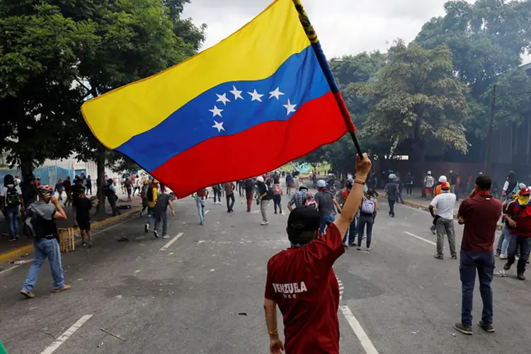 Protestos na Venezuela contra o governo de Nicolás Maduro (Carlos Garcia Rawlins/Reuters)