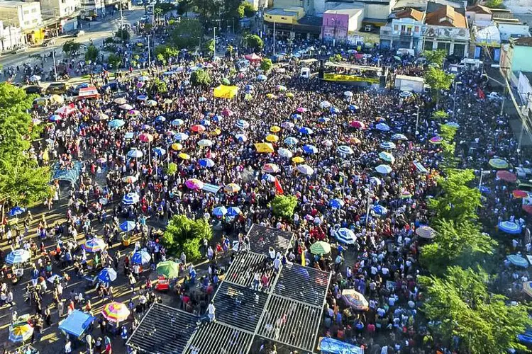 Vista aérea do Largo da Batata durante ato por Diretas Já (Diretas Já/Divulgação)