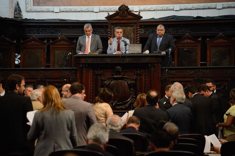 MPF pede prisão preventiva de cúpula da Alerj