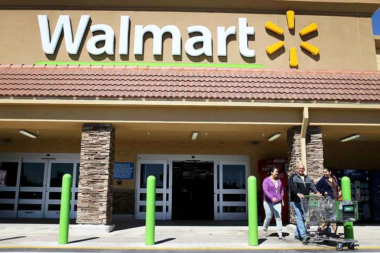 Walmart: Ao analisar vídeos de segurança, os jurados viram diversas outras pessoas prenderem os pés no pallet (Joe Raedle/Getty Images)