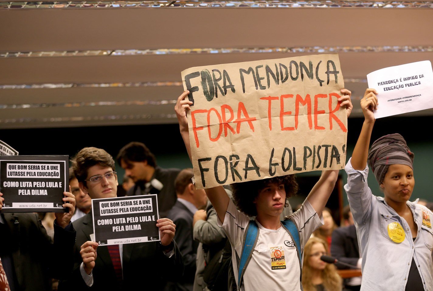 Os estudantes arredam o pé?