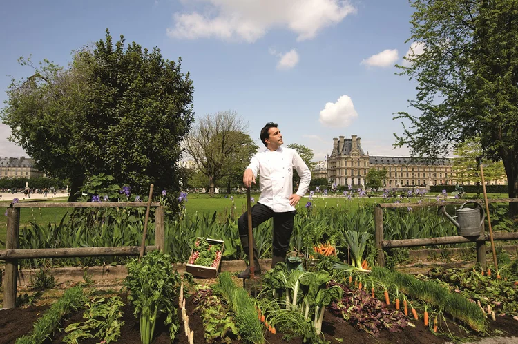 YANNICK ALLÉNO: dono de um restaurante com três  estrelas no Guia Michelin, ele é um dos chefs contrários à compra da Monsanto pela Bayer / Divulgação