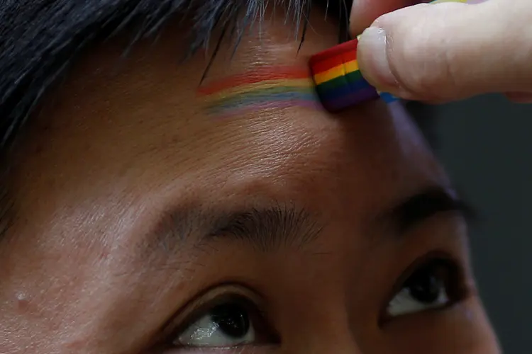 LGBT: o texto da resolução proíbe os psicólogos de exercer qualquer ação que favoreça a patologização de comportamentos ou práticas homoeróticas (Aly Song/Reuters)