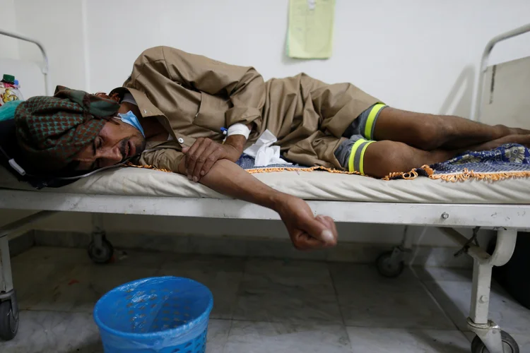A doença, embora fatal, é "prevenível e tratável", por isso "devemos agir logo" (Khaled Abdullah/Reuters)