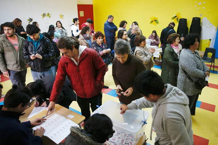 Chile: essa é a primeira vez na história do país que as primárias são regulamentadas pela lei (Rodrigo Garrido/Reuters)