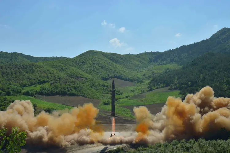 Teste de míssil da Coreia do Norte: o país já sofre várias sanções das Nações Unidas e de diversos países por seus testes (KCNA/Reuters)