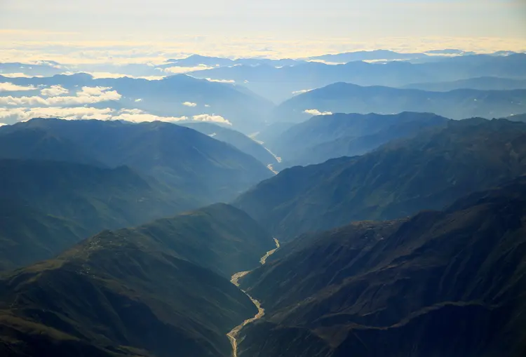 Vista das montanhas próximo a La Paz, na Bolívia (David Mercado/Reuters)