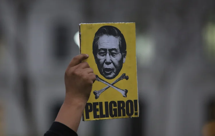 Açberto Fujimori: Montesinos também está sendo julgado pelos sequestros do jornalista Gustavo Gorriti e de outros adversários políticos do ex-presidente (Guadalupe Pardo/Reuters)