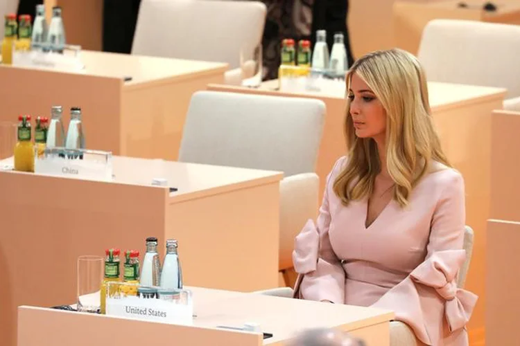 Ivanka Trump: presença da assessora de Trump causou uma série de reações no Twitter e chamou a atenção da mídia alemã e de outros meios de comunicação (Ludovic Marin/Reuters)