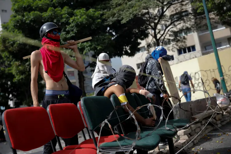Protestos na Venezuela: a oposição diz que a Constituinte é uma tentativa de consolidar uma "ditadura" (Carlos Garcia Rawlins/Reuters)