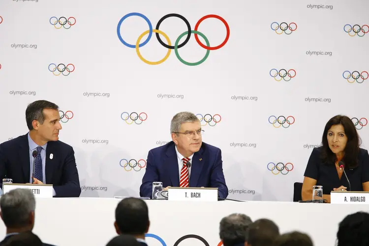 COI: 78 membros do Comitê Olímpico Internacional com direito a voto aprovaram a proposta de por unanimidade (Pierre Albouy/Reuters)