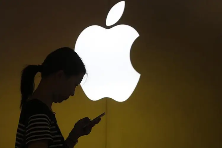 Apple: tendo em vista a forte e crescente demanda por cobalto, a empresa está negociando a compra de fornecimento de longo prazo do metal (Aly Song/Reuters)