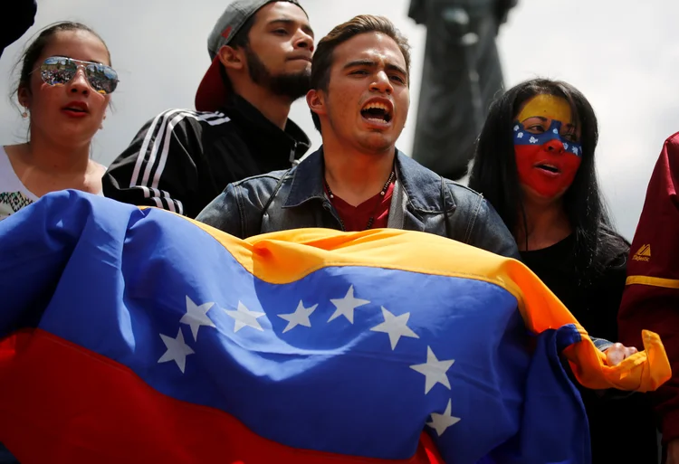 Venezuela: Plebiscito informal foi organizado contra o presidente (Jaime Saldarriaga/Reuters)