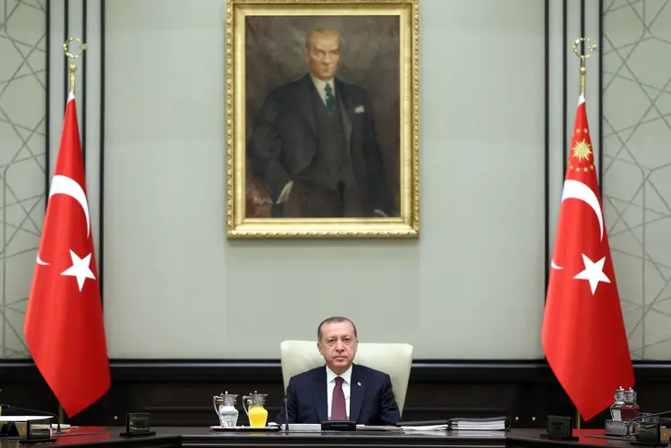 Turquia: o estado de emergência foi estabelecido em 20 de julho do ano passado (Yasin Bulbul/Presidential Palace/Handout/Reuters)