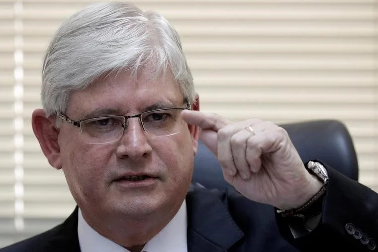 Janot: "A solução para a crise política que o Brasil vive só pode acontecer através da política" (Ueslei Marcelino/Reuters)
