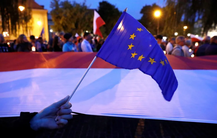 Polônia: o governo polonês reagiu, garantindo que não vai aceitar chantagens por parte da UE (Kacper Pempel/Reuters)