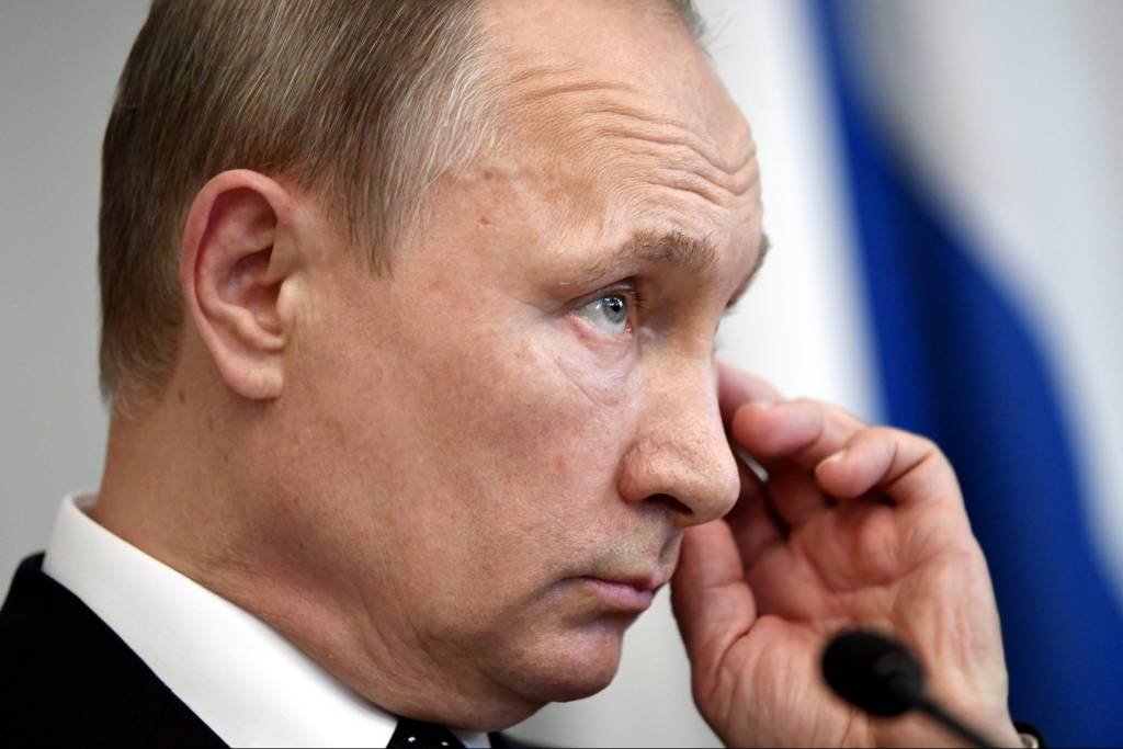 Putin diz que Rússia tem direito de reduzir diplomacia dos EUA
