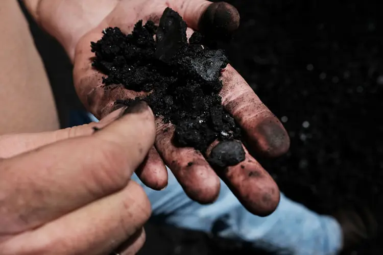 Carvão: a iniciativa é uma mudança importante para a Ucrânia, ex-integrante da União Soviética, e uma vitória do presidente americano Donald Trump (Spencer Platt/Getty Images)