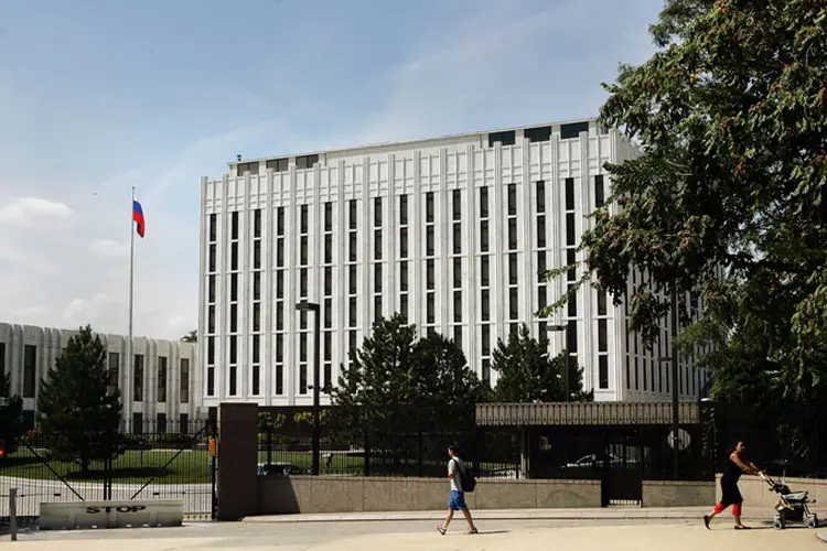 A embaixada russa em Washington, nos Estados Unidos (Brendan Smialowski/Getty Images/Getty Images)