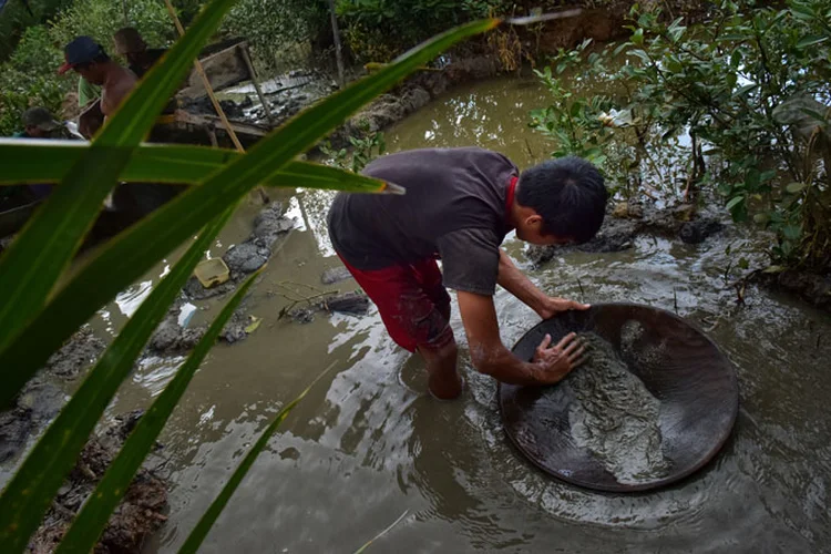 Filipinas: a ilha é a maior fornecedora global de minério de níquel e também está entre as maiores produtoras de cobre e ouro (Jes Aznar/Getty Images)