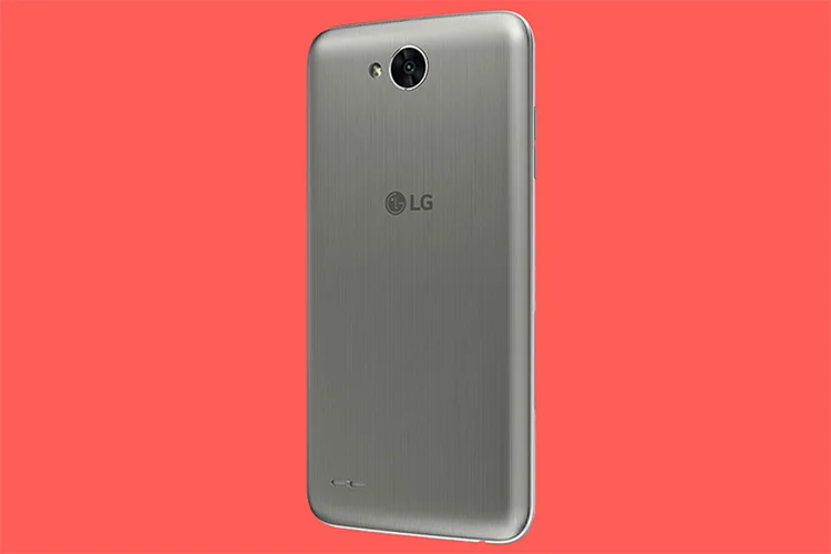 K10 Power: smartphone da LG tem bateria de 4.400 mAh (LG/Divulgação)