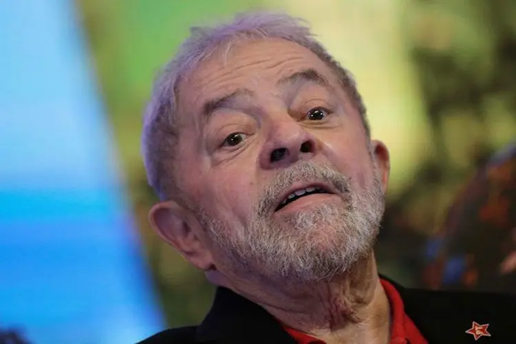Lula: "Depois do que estão fazendo comigo, eu sou um homem que tem muitas dúvidas" (Ueslei Marcelino/Reuters)