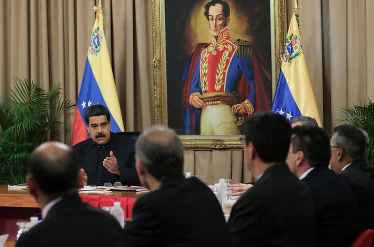 Maduro: quer eleger uma Assembleia Constituinte para substituir o Parlamento de maioria oposicionista (Miraflores/Reuters)